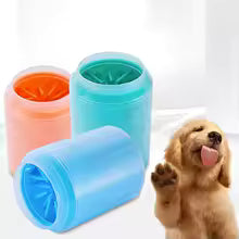 Portable Dog Paw Cleaner Cup with Soft Silicone Combs for Effective Foot Washing Outdoors